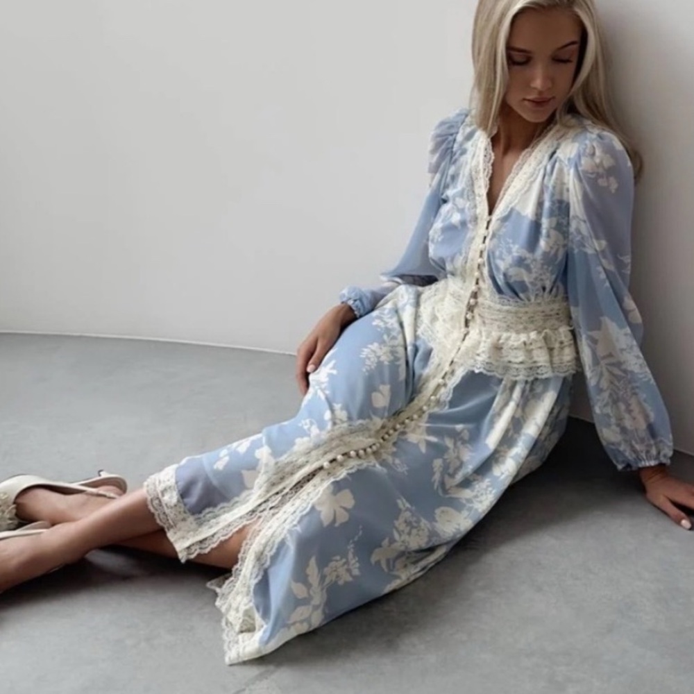 MIDI GOD BLESS UKRAINE DRESS similar to ASOS ZARA